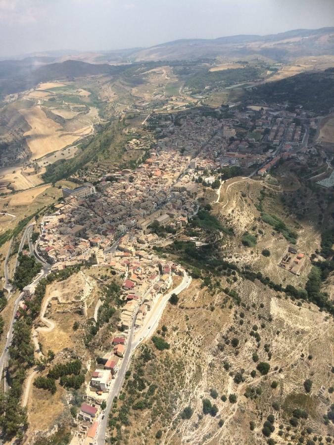 Отель Experience Il Paesino Licodia Eubea Экстерьер фото
